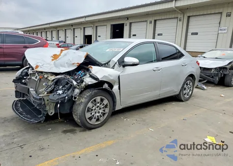 2015 Toyota Corolla L z USA, uszkodzony, nr VIN 5YFBURHE8FP270013